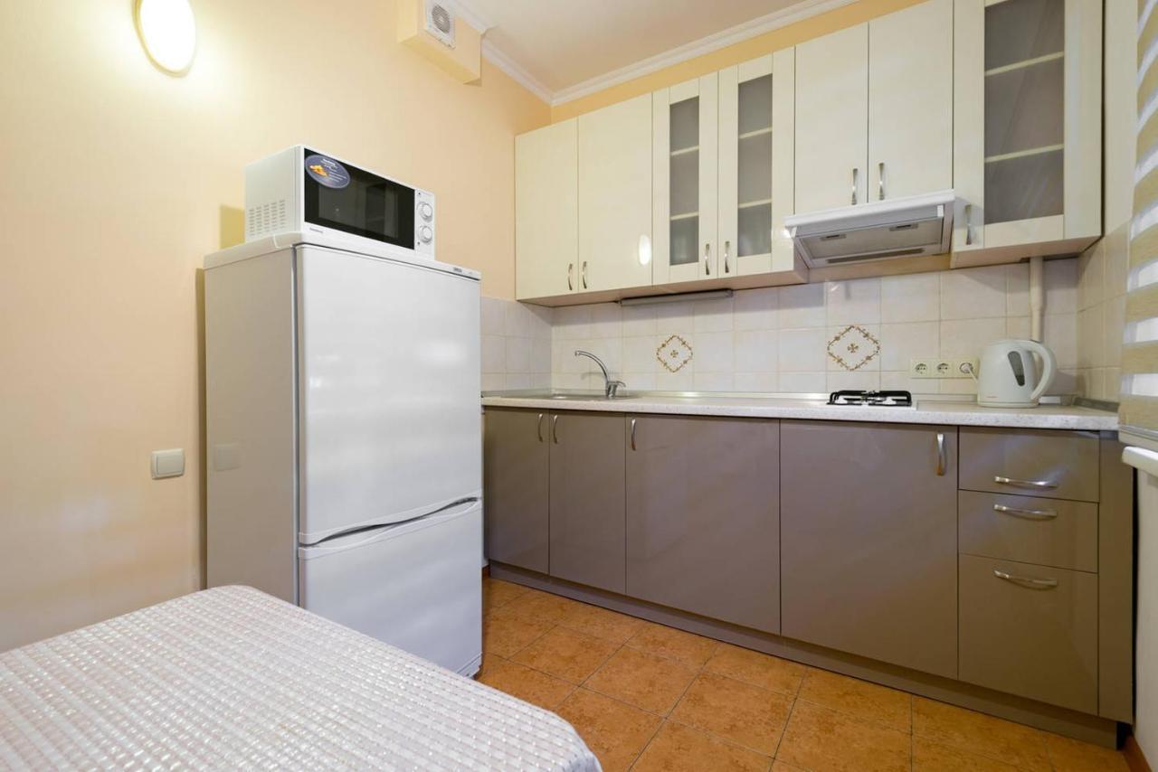 Nadezhda Apartment On Nauryzbay Batyra 37/1 Алматы Экстерьер фото