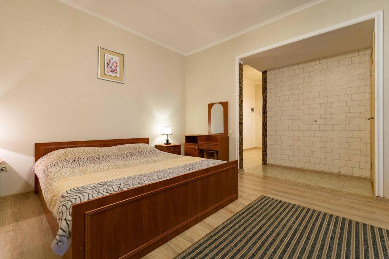Nadezhda Apartment On Nauryzbay Batyra 37/1 Алматы Экстерьер фото