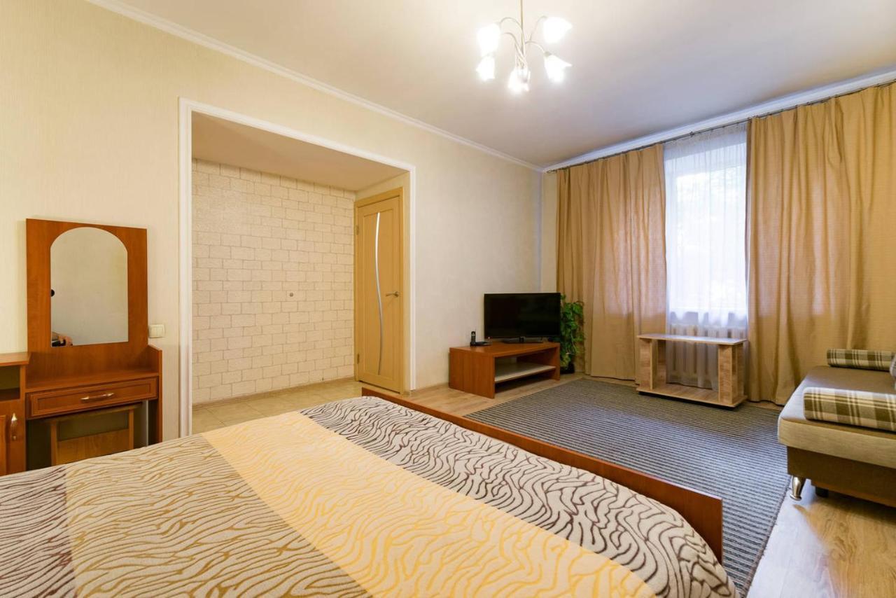 Nadezhda Apartment On Nauryzbay Batyra 37/1 Алматы Экстерьер фото